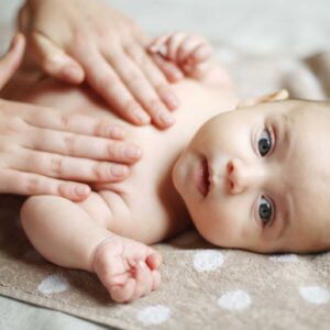 Beneficios del aceite de coco en los bebés